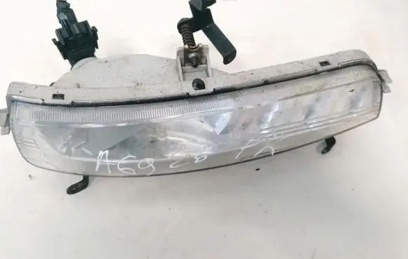 Hyundai Accent Front fog light 922011f0 l92201-1f0