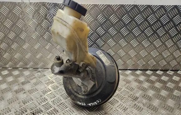 Toyota Corolla E120 E130 Brake booster 4Z9N LSH65