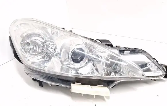 Peugeot 4007 Headlight/headlamp