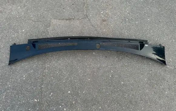 Wiper trim