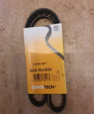 Volkswagen Golf I Alternator belt AVX10X925 010858780173