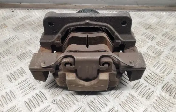BMW 5 F10 F11 Front brake caliper 0453R
