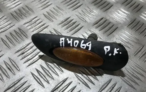Opel Vectra B Front fender indicator light