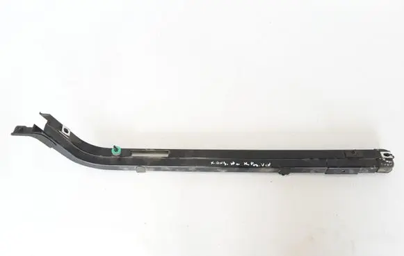 Renault Kangoo II Sliding door middle roller runner 777613147R