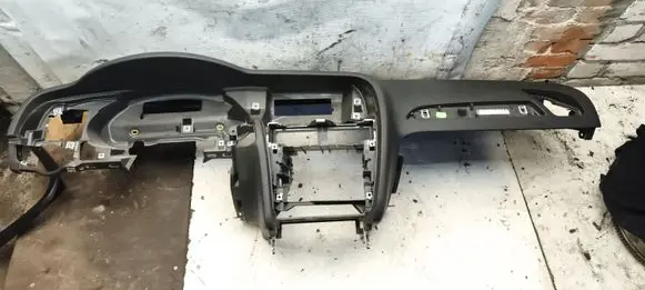 Audi A4 S4 B8 8K Dashboard 8K1857069