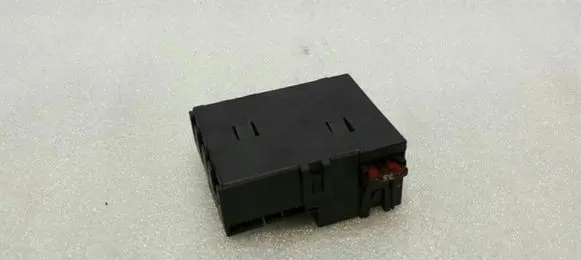 Mercedes-Benz SL R230 Fuse module