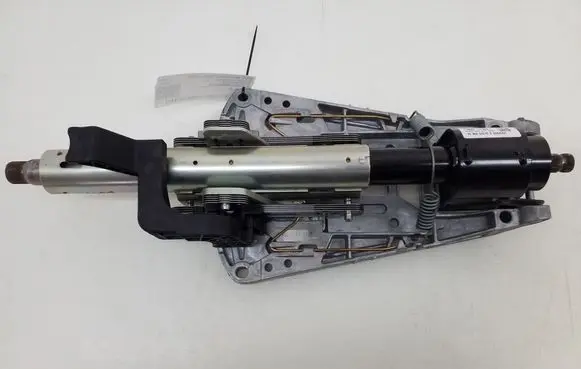 Mercedes-Benz E W212 Steering column universal joint A2124602316