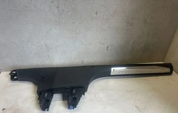 Peugeot 3008 II Front sill trim cover 9811645877 9813420677