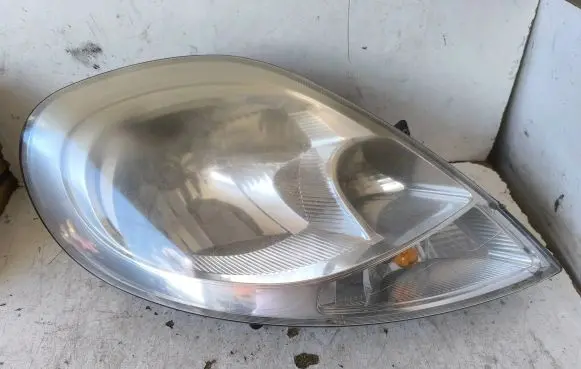 Renault Trafic II (X83) Headlight/headlamp 8200701366 93859834 89314020