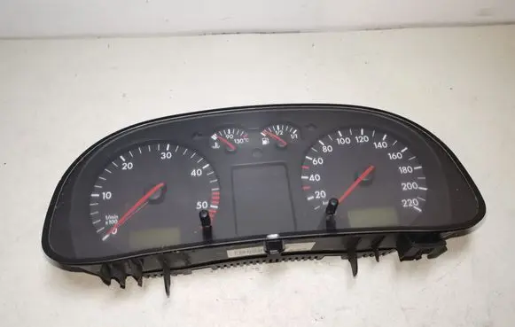 Volkswagen Golf IV Speedometer (instrument cluster) 0263618006 1J0920801E