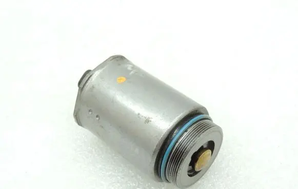 Mercedes-Benz C W205 Oil pressure sensor A6511800115 6511800115