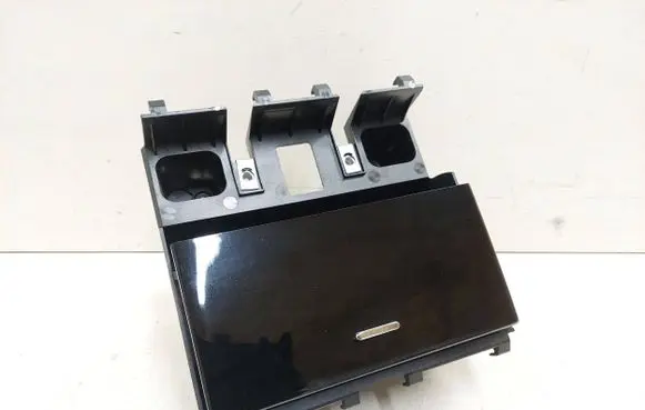 Jaguar XF Cup holder front 8X2354045C22A 070910 E129652100