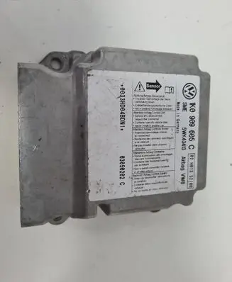 Volkswagen Golf V Airbag control unit/module 1K0909605C