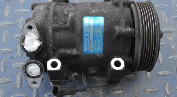 Ford Focus Air conditioning (A/C) compressor (pump) 3M5H19D629SB 8766703524