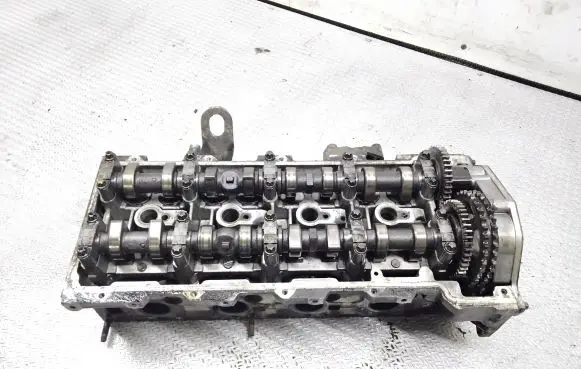 Mercedes-Benz Sprinter W906 Engine head A6460101420