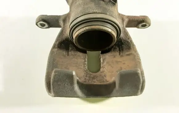 Suzuki SX4 Front brake caliper 2147A