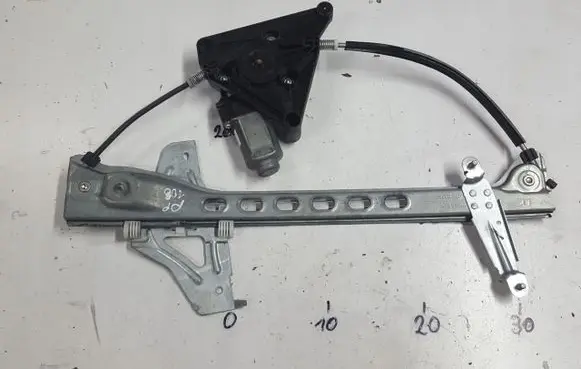 Toyota Aygo AB40 Front door window regulator with motor