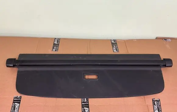 Volkswagen Golf VI Parcel shelf load cover 
