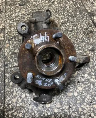 Ford Mondeo MK V Front wheel hub