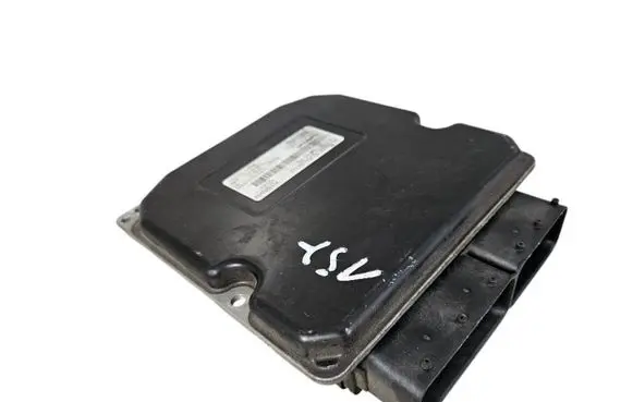 Mercedes-Benz C W203 Engine control unit/module A2711535579 5WK90479