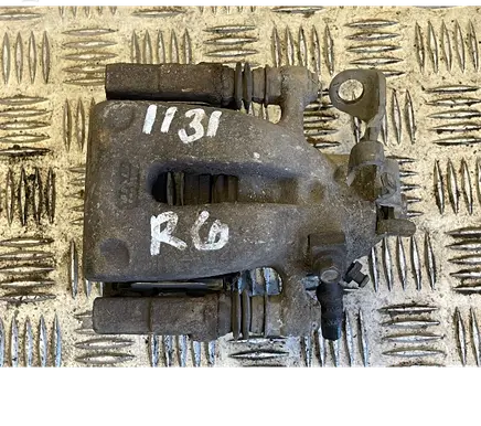 Opel Zafira B Rear brake caliper