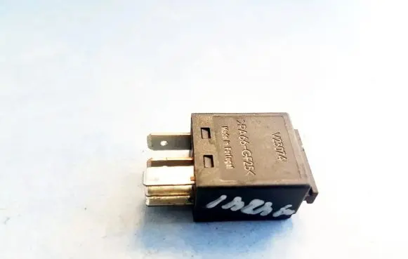 Seat Alhambra (Mk1) Other relay 7M0951253C 95VW10K705EA