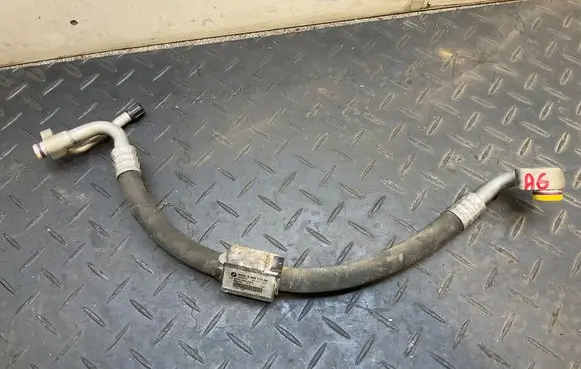 BMW 3 E90 E91 Air conditioning (A/C) pipe/hose 9209717 52529410 001005840300