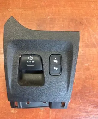 Dodge RAM Steering wheel buttons/switches 041581D