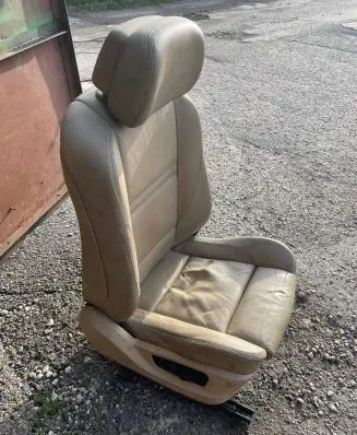 Front passenger seat