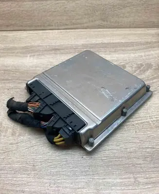 Audi A8 S8 D2 4D Engine control unit/module ECU 4D0907409C 0281010900 WithPlug