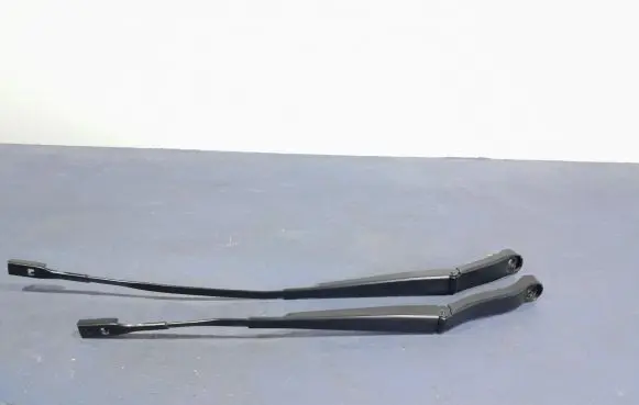 Audi Q7 4M Front wiper blade arm