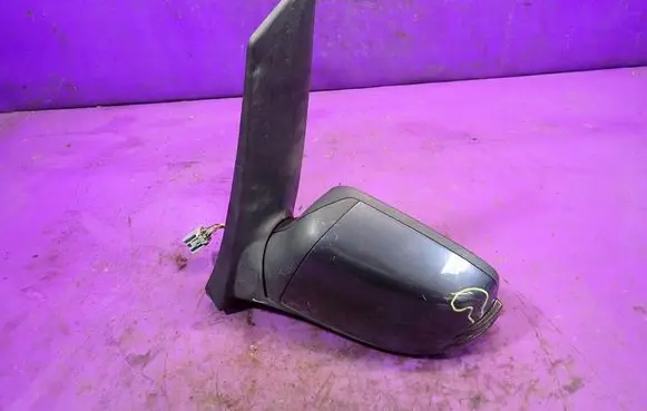 Ford Focus C-MAX Front door electric wing mirror