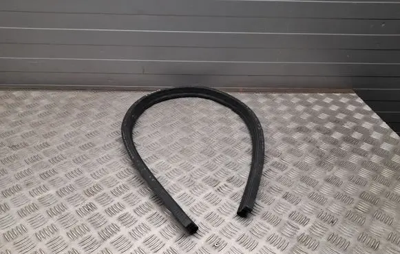 Audi A5 Engine compartment rubber 8W0823723A