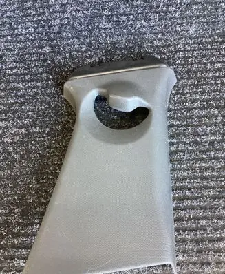 BMW X2 F39 (B) pillar trim (top) 7426398