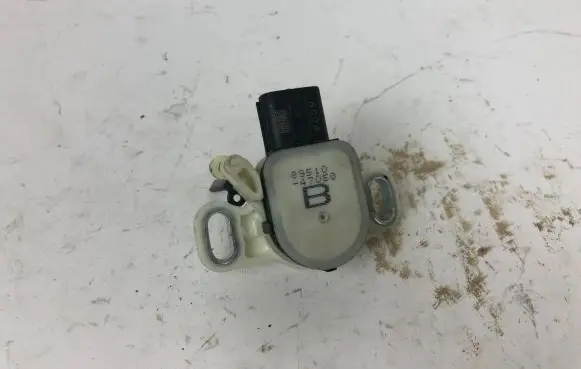 Toyota Mirai Brake pedal sensor switch 8951047050