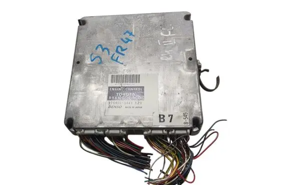 Toyota RAV 4 (XA20) Fuse box set 8966142A10