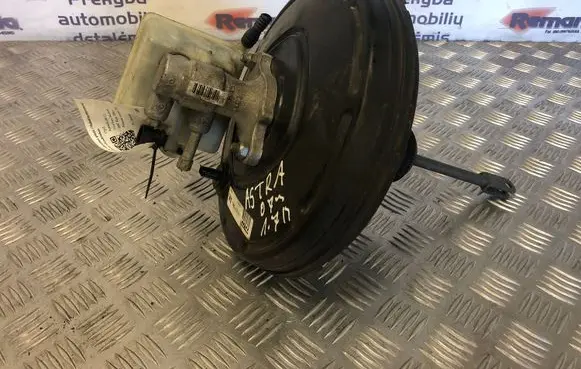 Opel Astra H Brake booster 13216085