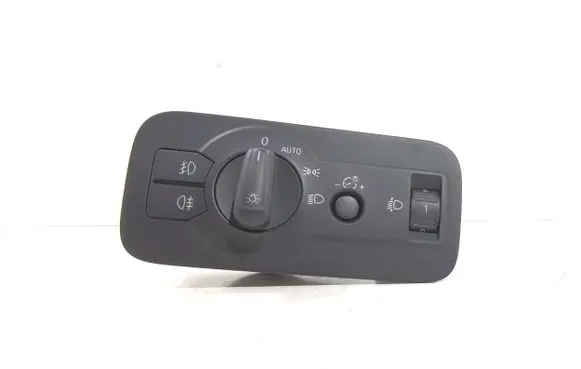 Volkswagen Touareg II Light switch 7P6941431B