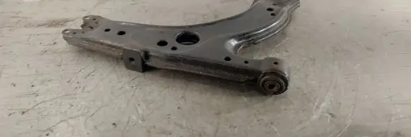 Skoda Octavia Mk1 (1U) Front lower control arm/wishbone