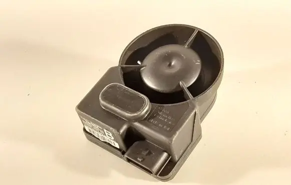 Toyota Auris E180 Alarm system siren 8904002030 2370005930