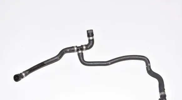 BMW 6 G32 Gran Turismo Engine coolant pipe/hose 17128602642 8602642