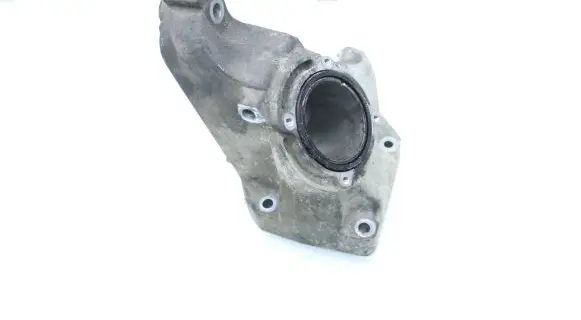 Mercedes-Benz E W211 Engine mounting bracket