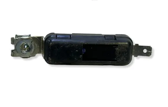 Dodge Charger Aerial antenna amplifier P05064937AA 91003UA 40908H