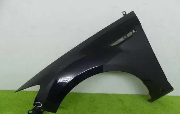 Ford Mondeo MK IV Fender 