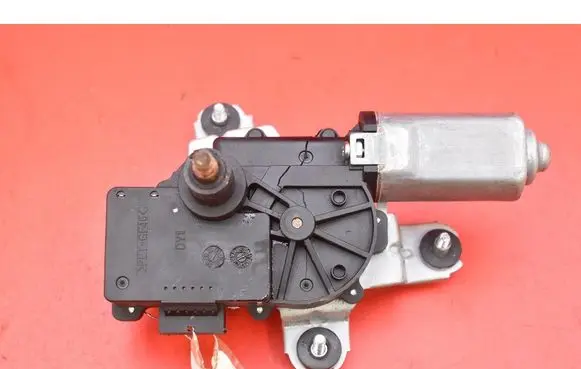 Chevrolet Captiva Rear window wiper motor 96627058
