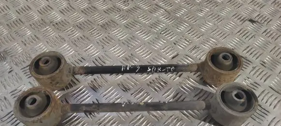 KIA Sorento Rear control arm
