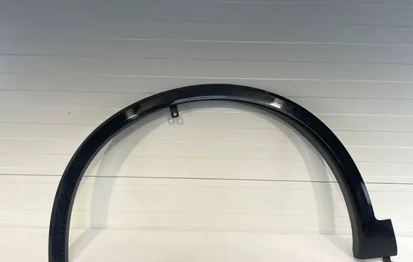 Nissan Qashqai J12 Front arch trim 63811HN20A