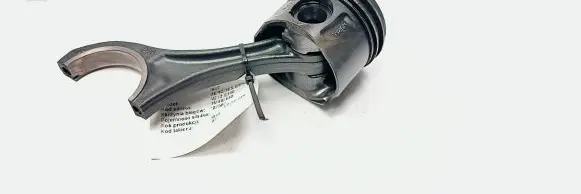 Mitsubishi Montero Piston 