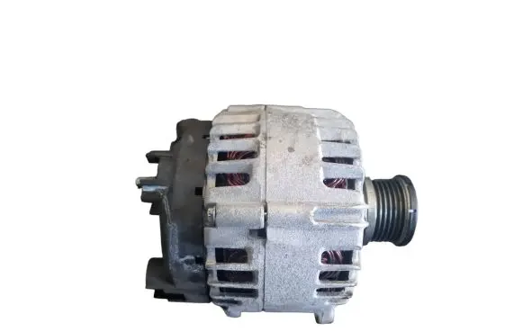 Skoda Superb B8 (3V) Generator/alternator LRA03152 5764205382
