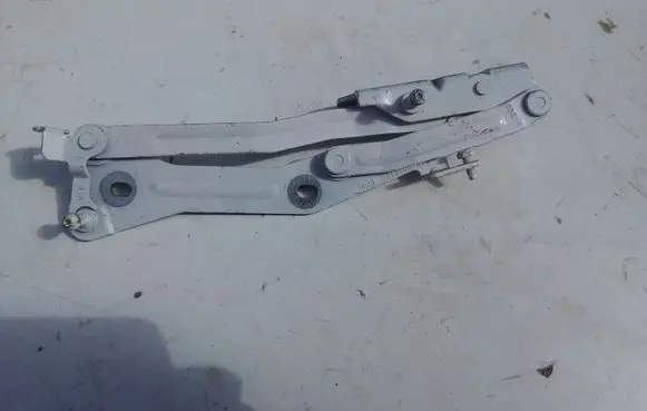 Ford Mustang VI Tailgate/trunk/boot hinge FR3B6342700AD
